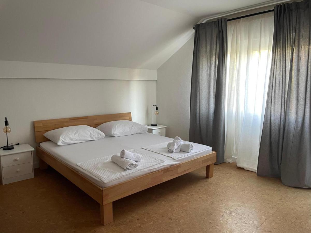 Sea Land 2 Apartment Trogir Exterior foto